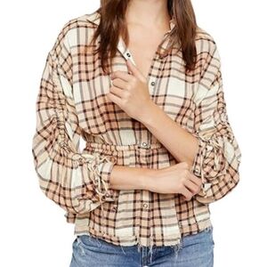 We The Free People Pacific Dawn raw    hem plaid shirt size Large Peach Combo
